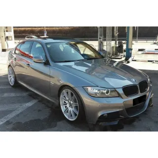 Añadidos Splitters de paragolpes delantero para BM