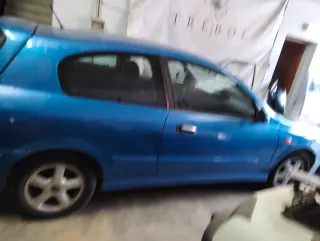 Nissan Almera 2000 Despiece