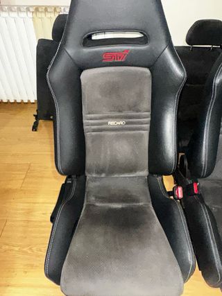 Asientos Subaru Impreza STI Recaro 08/2012