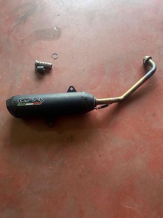 Tubo de escape Zontes