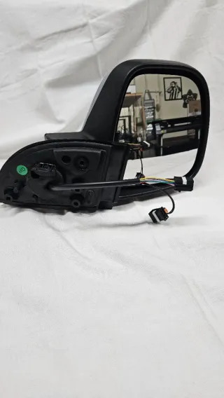 Espejo retrovisor derecho Citroën Berlingo.