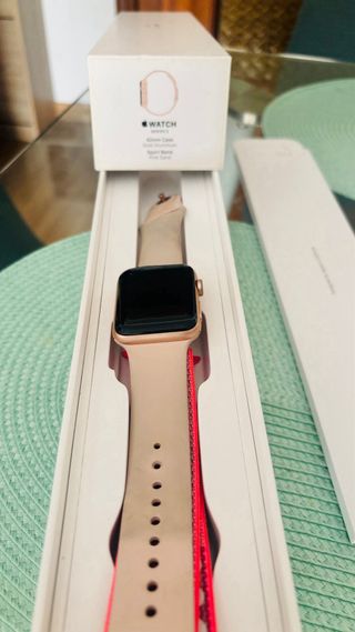 Apple Watch S3 42mm Rosa y dorado