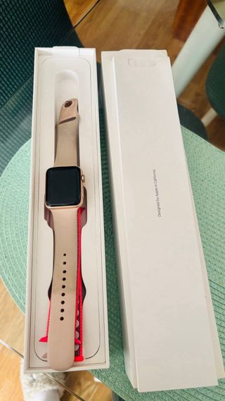 Apple Watch S3 42mm Rosa y dorado