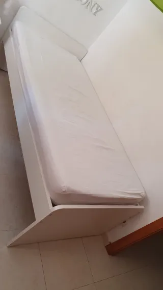 Cama individual blanca IKEA