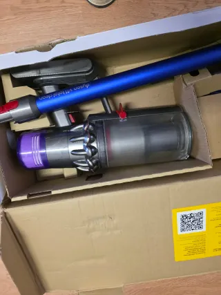 Dyson V11 Total Clean