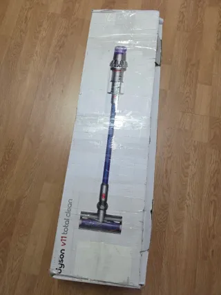 Dyson V11 Total Clean