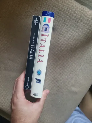 Lote 2 guías Italia lonely aguilar