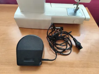 Máquina de coser Gentle