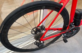 Bicicleta de carretera Giant Roja