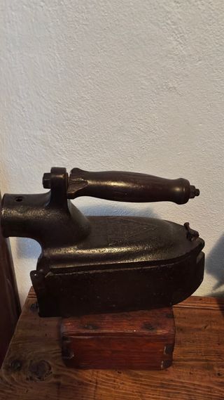 Se venden diferentes piezas antiguas