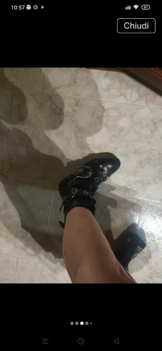 Anfibi rock neri con fibbie