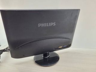 MONITOR PHILIPS 18,5”