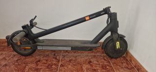 Patinete Xiaomi Mi + Casco