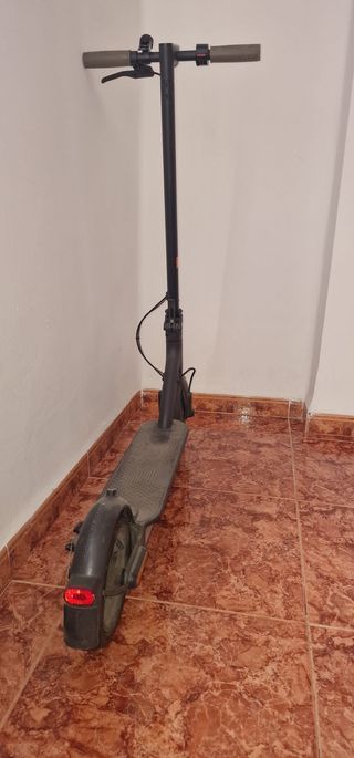 Patinete Xiaomi Mi + Casco