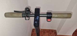 Patinete Xiaomi Mi + Casco