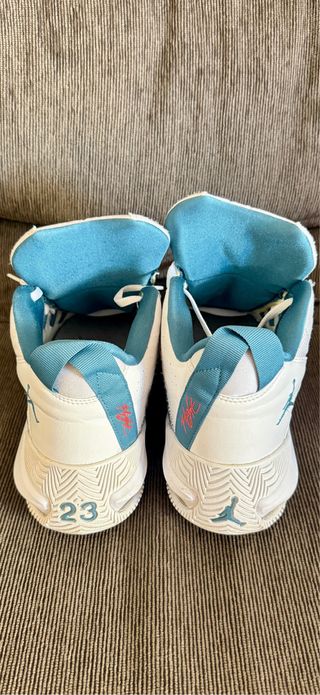 Jordan 23 Flight Azul Blancas SemiNuevas