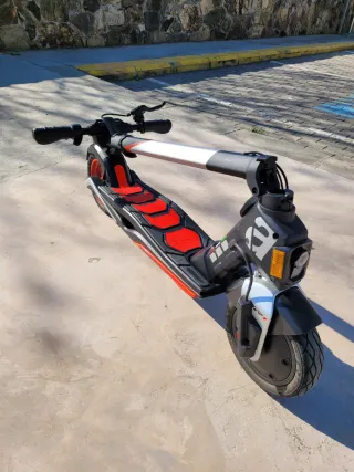 Patinete Eléctrico Aprilia E-SR1