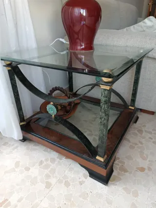 Conjunto mesas bajas salón cristal y madera