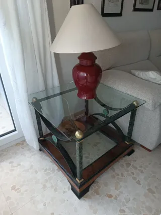 Conjunto mesas bajas salón cristal y madera