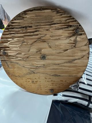 Busto de mujer beige