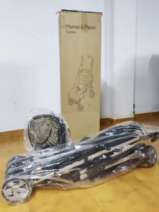 Sillita de paseo ligera para bebé