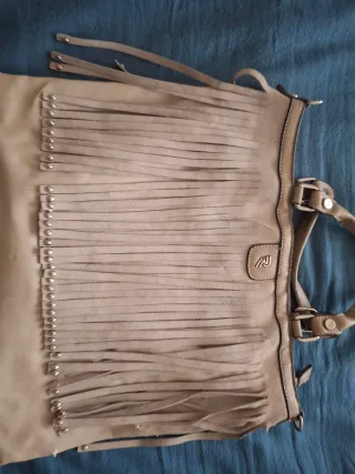Bolso de flecos beige