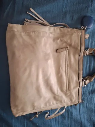 Bolso de flecos beige