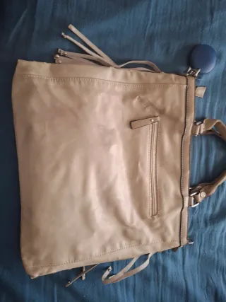 Bolso de flecos beige