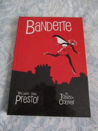 PACK DE 5 CÓMICS VARIADOS