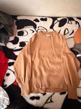 Jersey Pull&Bear camel oversize talla S