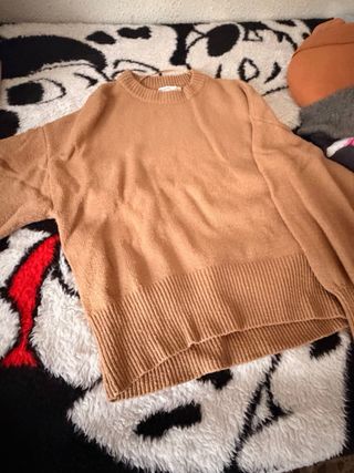 Jersey Pull&Bear camel oversize talla S
