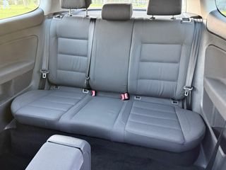 Volkswagen Golf V 1.6 i**etiqueta C!!