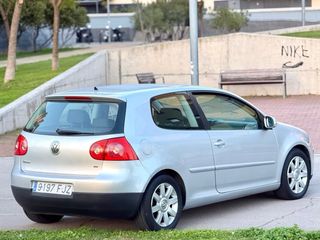 Volkswagen Golf V 1.6 i**etiqueta C!!