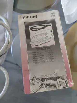 Plancha de viaje Philips Stewardess