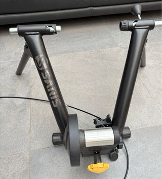 Rodillo de entrenamiento para bicicleta