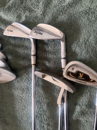 Lote de palos de Goah3 Callaway y mas estan usados