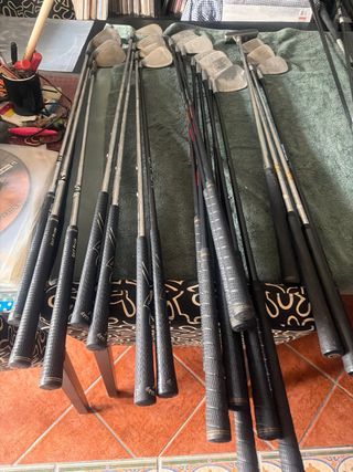 Lote de palos de Goah3 Callaway y mas estan usados