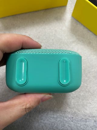 Mifa Mini Altavoz Portátil Bluetooth Impermeab 002