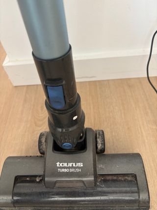 Aspirador Vertical Taurus (No Funciona)