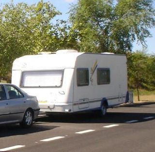 Caravana Knaus Blue Line