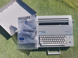 Máquina de escribir Philips VW 2110