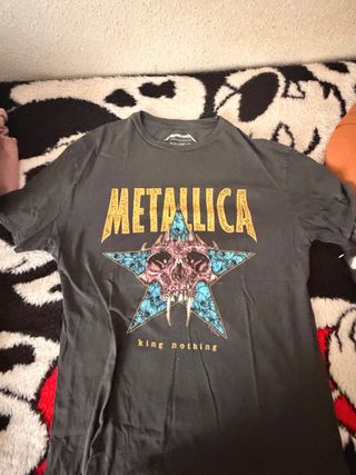 Camiseta Metallica King Nothing Pull&Bear Talla M