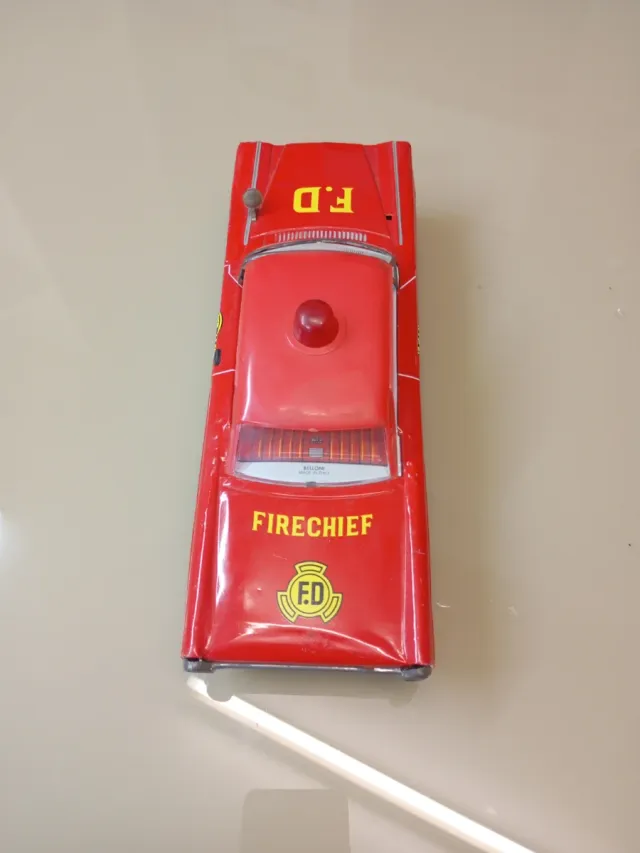 Coche hojalata Antiguo Bomberos