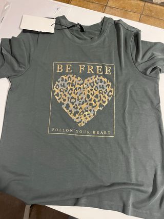 Camiseta Corazón Leopardo Talla XS