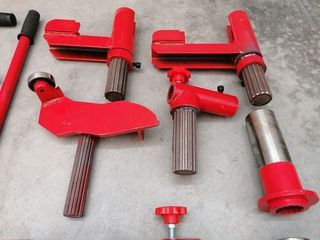 NUEVA: Desmontadora de ruedas de camión neumática