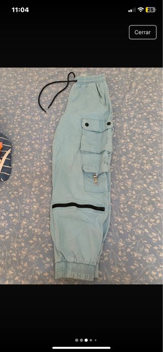 Camiseta y dos pantalones segunda mano