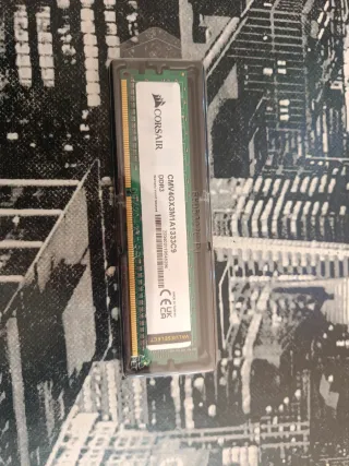 Corsair 4GB DDR3 1333MHz Módulo de RAM