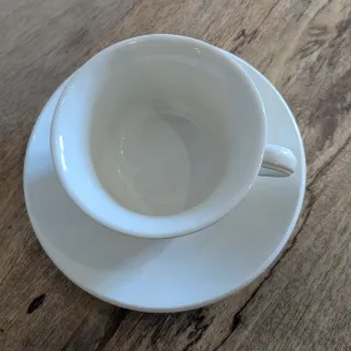 Taza y plato La Cartuja de Sevilla