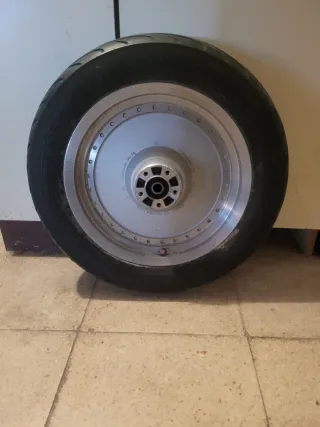 Rueda Trasera Harley Davidson XL883