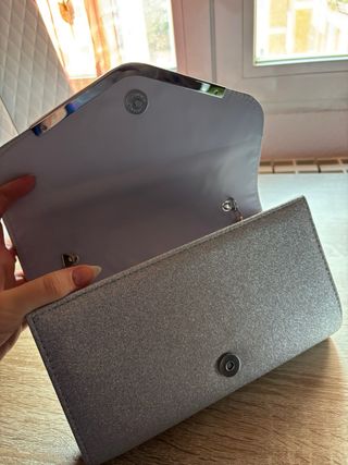 Bolso de fiesta plateado brillante